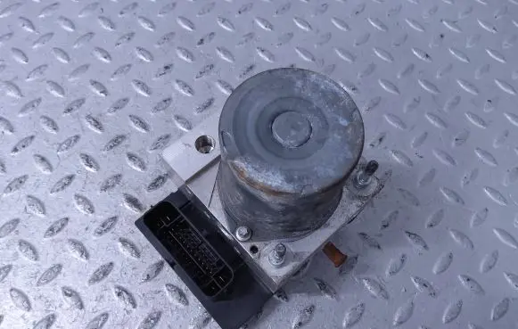 Citroen DS5 ABS Pump 9678189680 0265252503