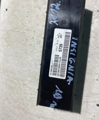 Opel Insignia A Air conditioning/heating control unit 13505739 5739 385739820112JLL