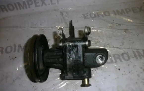 BMW 3 E36 Power steering pump 1141039 7681956231
