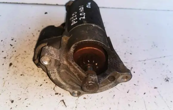 Peugeot 307 Starter motor D7R27