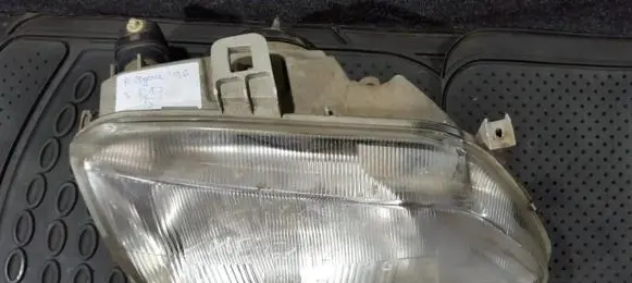 Renault Megane I Headlight/headlamp