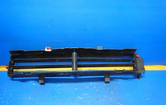 Opel Astra J Bonnet/hood grill 13309431