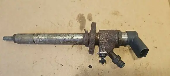 Citroen Jumpy Fuel injector 9657144580