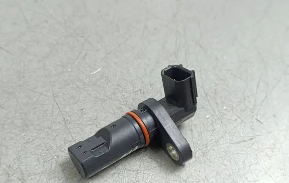 Honda CR-V Crankshaft speed sensor J5T38671 0526A5Y3