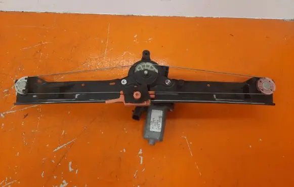 Fiat Punto (199) Front door window regulator with motor 51765575