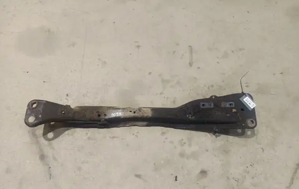 Nissan Almera Tino Front subframe 