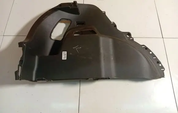 Toyota Yaris Other trunk/boot trim element 647400D110
