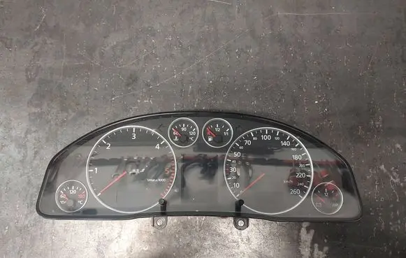 Audi A6 S6 C5 4B Speedometer (instrument cluster) 4B0920933GX