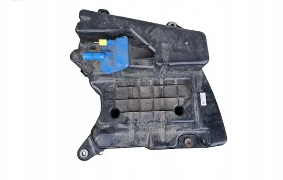 Audi A5 AdBlue liquid reservoir 8W0131878AM