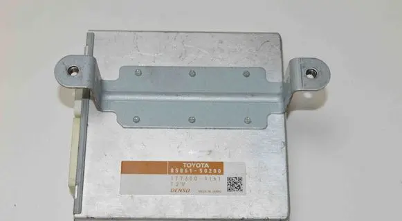 Lexus LS 460 - 600H Seat control module 8586150200