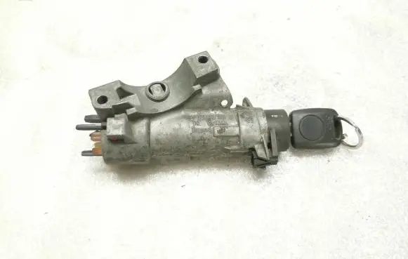 Skoda Octavia Mk1 (1U) Ignition lock 4B0905851C