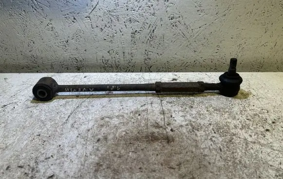 Toyota Avensis T250 Rear control arm