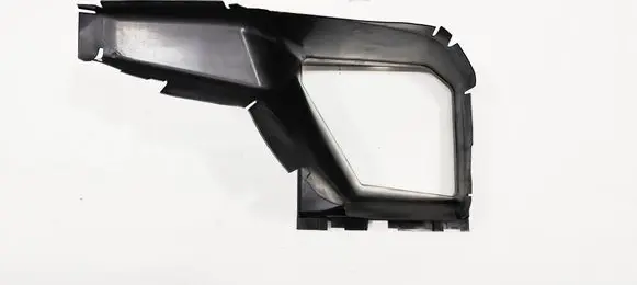 Audi Q7 4M Intercooler air channel guide 4m0145334