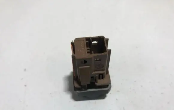 Citroen Xsara Picasso Central locking switch button 2165a