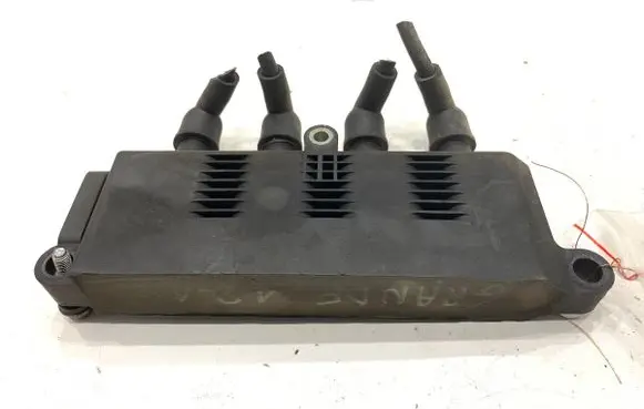 High voltage ignition coil