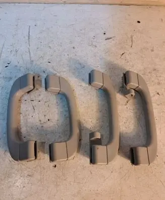 BMW 5 E60 E61 Rear interior roof grab handle 7033659