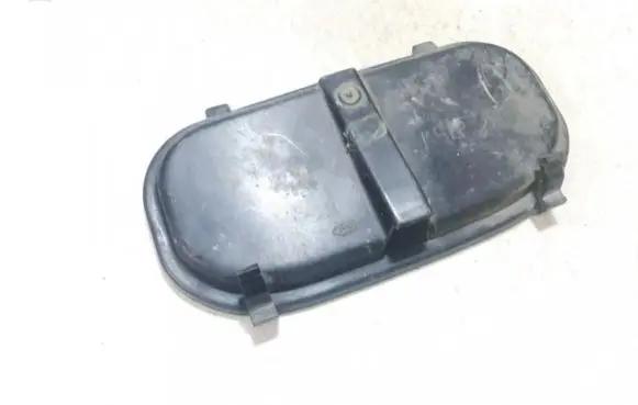 Ford Mondeo MK I Headlight/headlamp dust cover
