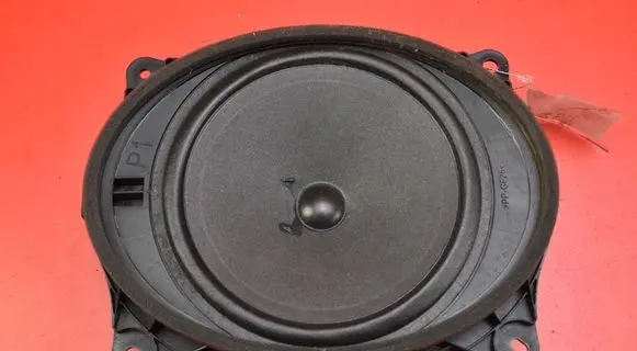 Toyota Avalon XX10 Subwoofer speaker 86160-06390