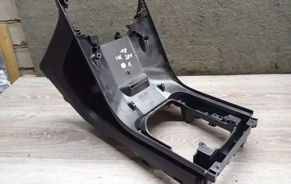 Volvo S80 Center console 30672195 30672331