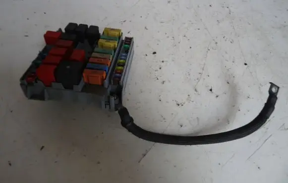 Fiat 500 Fuse box set 51781452B