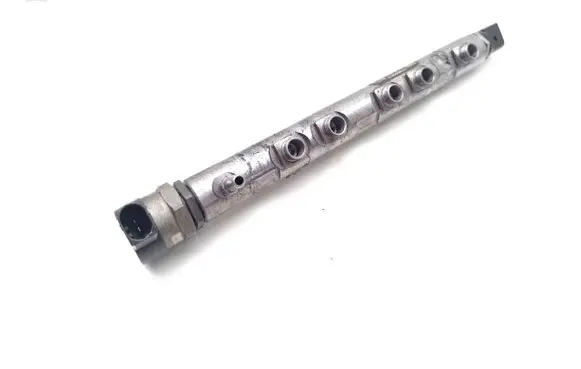 BMW 3 E90 E91 Fuel main line pipe 7809127 0281002738 0281002988