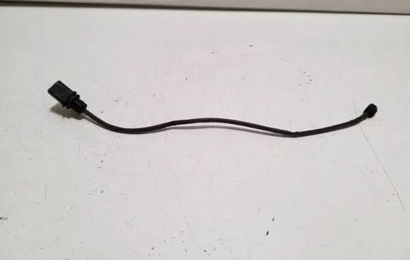 Audi Q7 4M Brake pads wear sensor