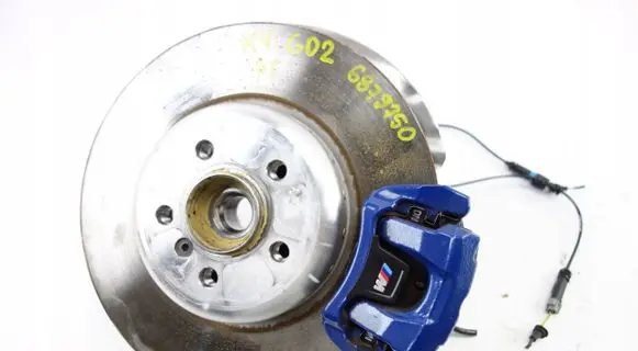 BMW X4 G02 Rear wheel hub spindle/knuckle 6879750