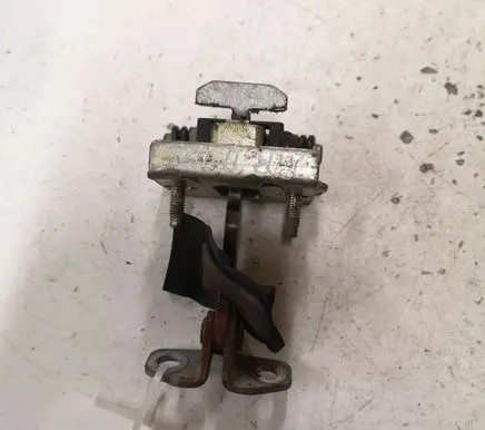 Citroen Berlingo Front door check strap stopper