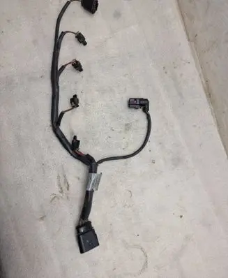 Audi A8 S8 D4 4H Fuel injector wires 079971627N