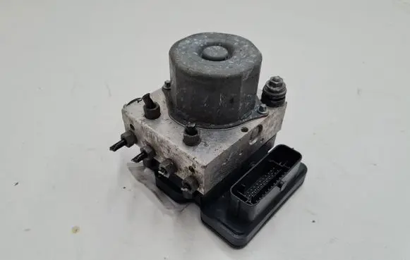 Seat Ibiza IV (6J,6P) ABS Pump 6R0907379BQ 6R0907379AS