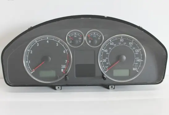 Volkswagen Sharan Speedometer (instrument cluster) 7M3920920G
