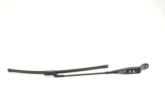 Peugeot 208 I Front wiper blade arm 9673291980