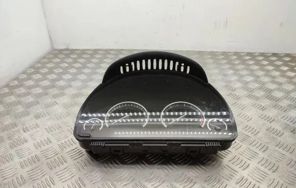 BMW 5 F10 F11 Speedometer (instrument cluster) 9255567 0263689118 17388410