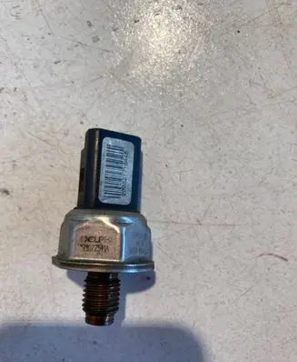 Fuel pressure sensor