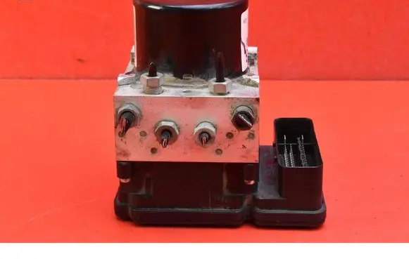 Volvo S80 ABS Pump P31423347