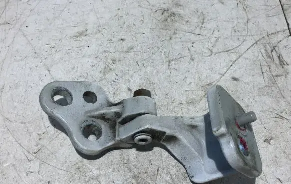 Ford Transit Custom Front door upper hinge