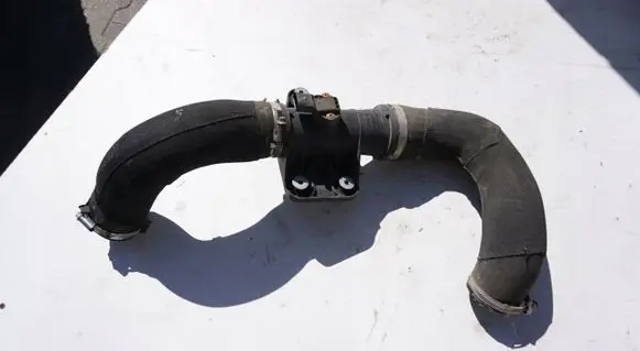 Audi A7 S7 4G Intercooler hose/pipe 4G0145673R
