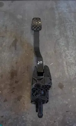 Clutch pedal
