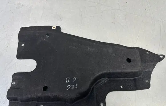 Volkswagen Touareg III Side bottom protection 4M4825214D