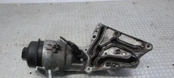 Saab 9-3 Ver2 Oil filter cover 6740230110