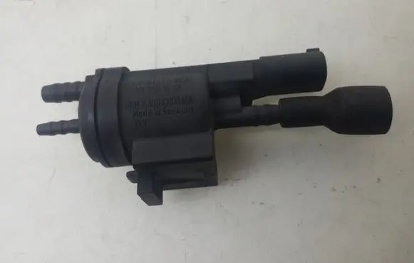 Mercedes-Benz C W203 Sensor A0025401497