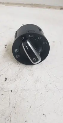 Light switch
