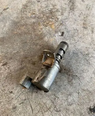 Ford C-MAX II Camshaft position sensor Cn1g6l713bc