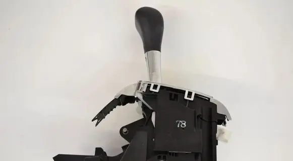 Toyota Corolla E120 E130 Gear shifter/selector 