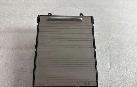 Volkswagen PASSAT B6 Center console 3C0858329A