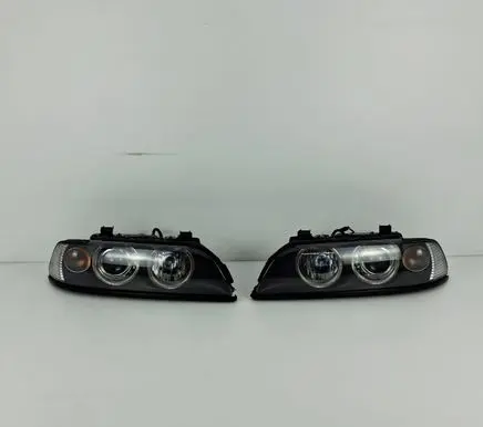 BMW 5 E39 Headlights/headlamps set 8159305 8159306 153730