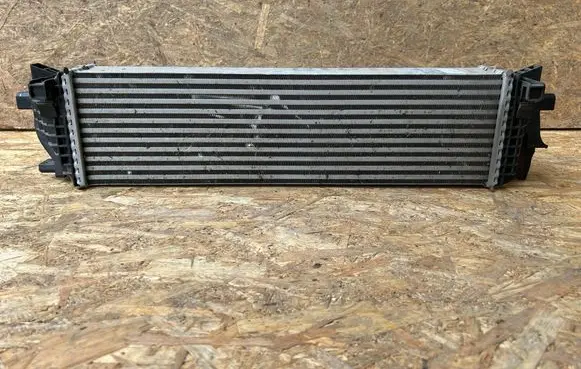 Volvo XC90 Intercooler radiator 32249741 K5712T7