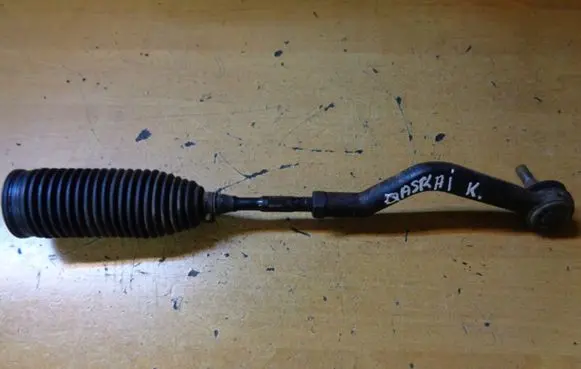Nissan Qashqai Steering tie rod 