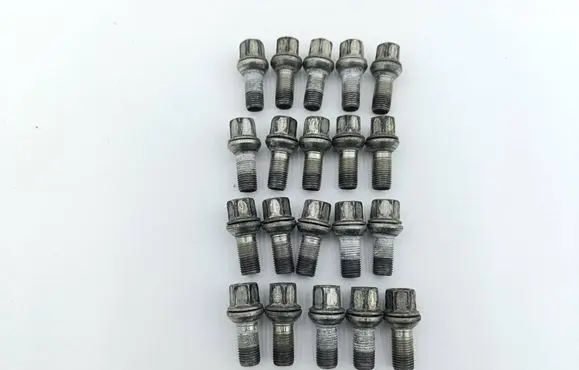 Volkswagen Atlas Nuts/bolts 