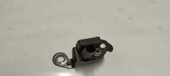 Mercedes-Benz GLS X166 Airbag deployment crash/impact sensor A0009057600